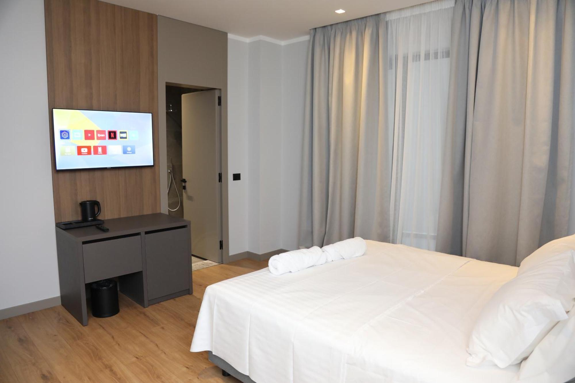Kruja Luxury Suites ภายนอก รูปภาพ