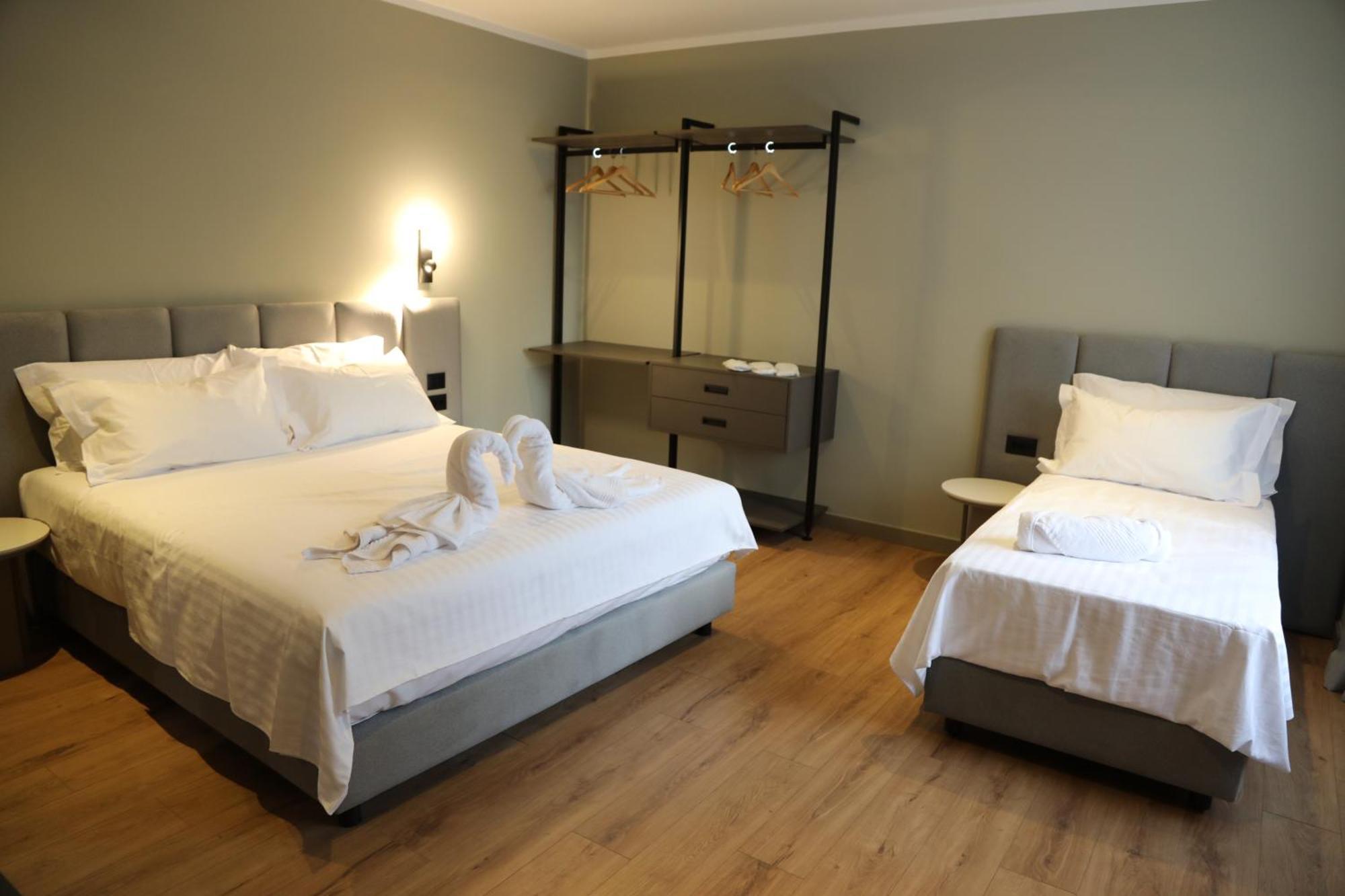 Kruja Luxury Suites ภายนอก รูปภาพ