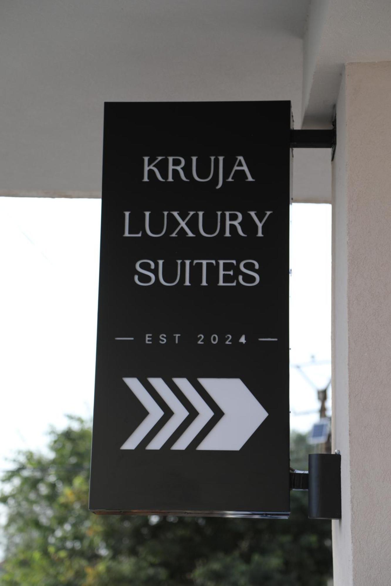 Kruja Luxury Suites ภายนอก รูปภาพ